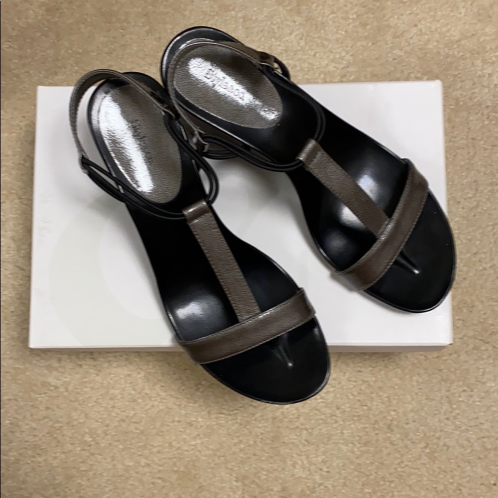 Style and Co size 8.5 pewter patent leather